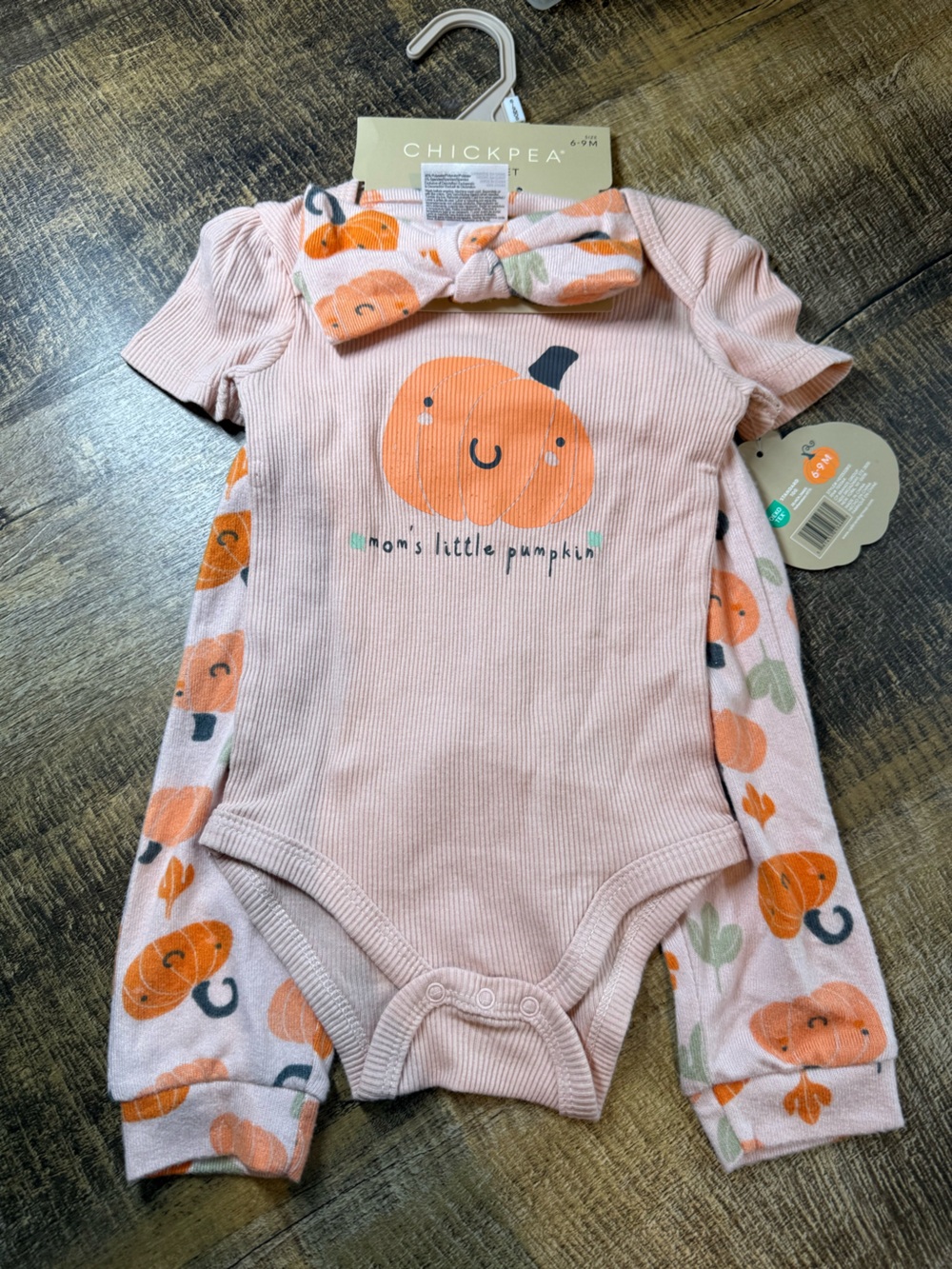 chick pea Pink Pumpkin Ribbed Bodysuit & Pumpkin-Print Leggings Set with Bow